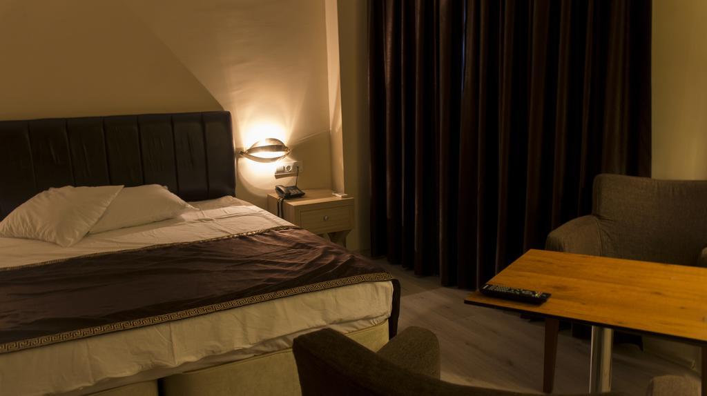 Sun Suites Istanboel Kamer foto